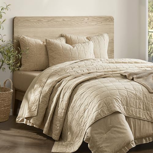Wonderful Natural Linen Cotton Quilt - Hypoallergenic Wave Stitched White Queen Quilt, Pre-Washed Soft & Breathable, All