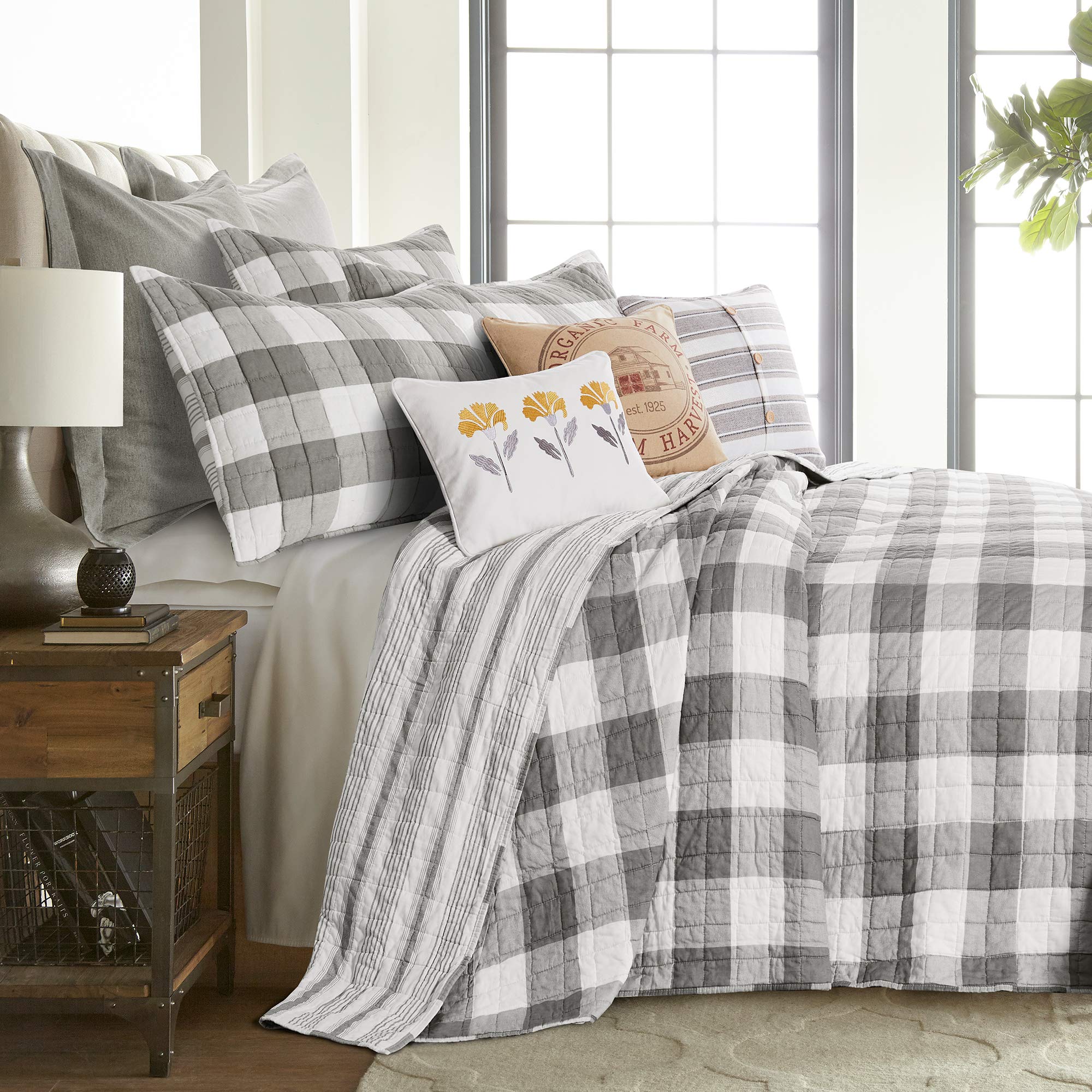Levtex Home Camden Bedspread Set for Full Size Bed - Buffalo Check Design in Grey and Cream - Reversible Cotton Quilt - 
